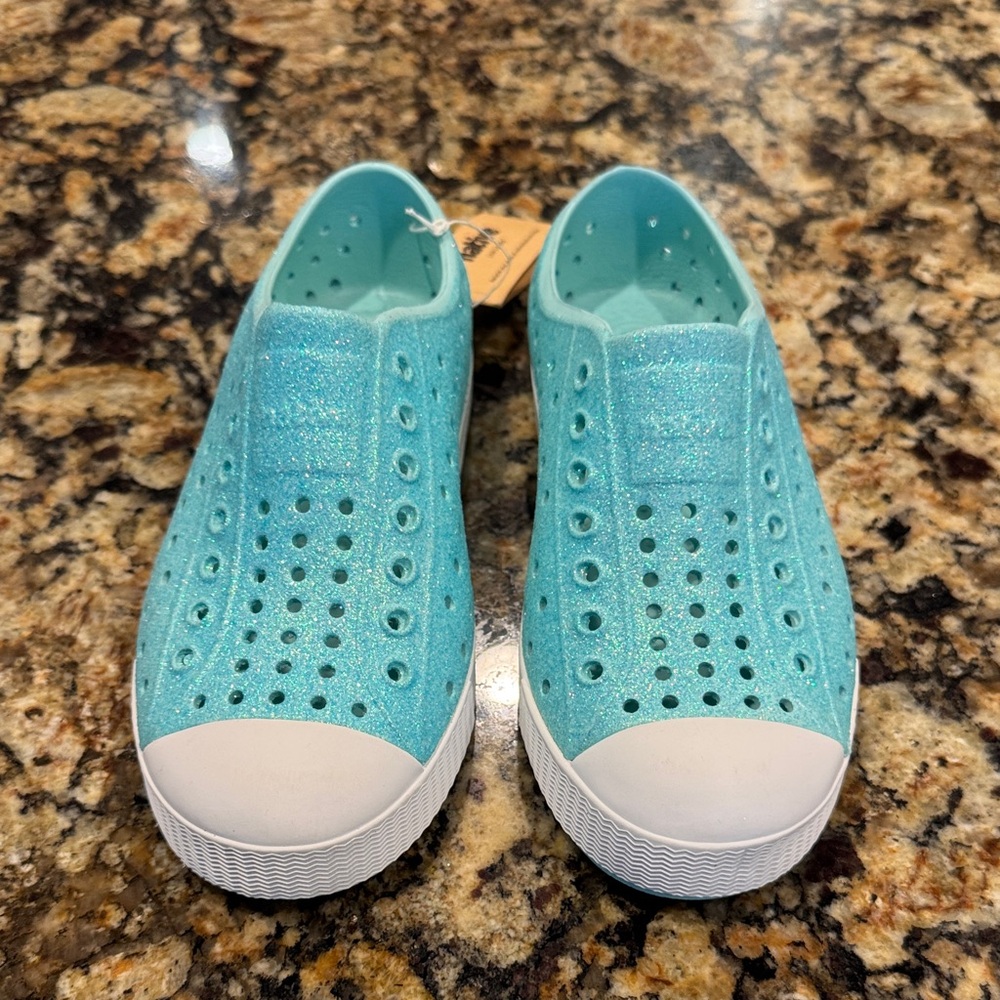 Native Kids Glittery Shoes